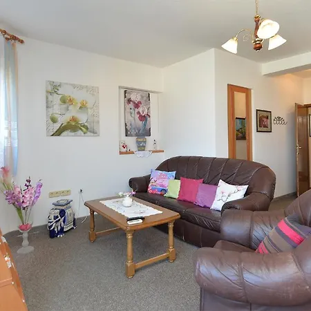 Anka 1223 Apartment Peroj