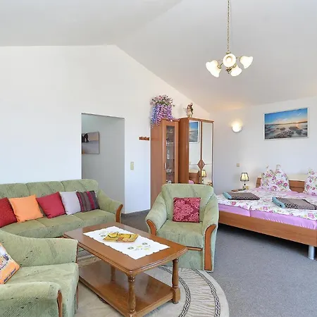 Apartment Anka 1223 Peroj