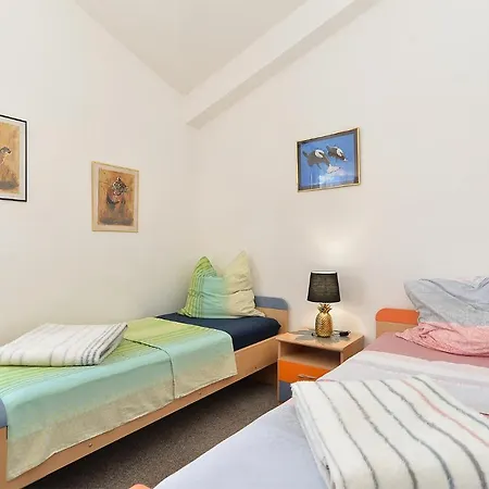 Anka 1223 Apartament Peroj